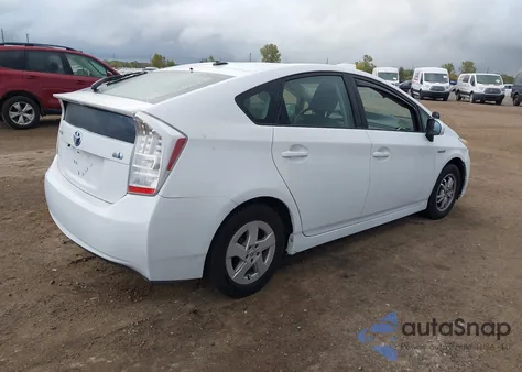 2010 Toyota Prius Ii z USA, uszkodzony, nr VIN JTDKN3DUXA0104635